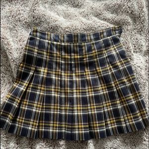Forever 21 pleated skirt